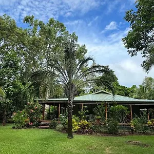 Paperbark Retreat Cooktown