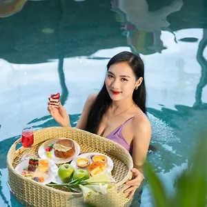 **** Hotel Nostalgia Ds Vietnam