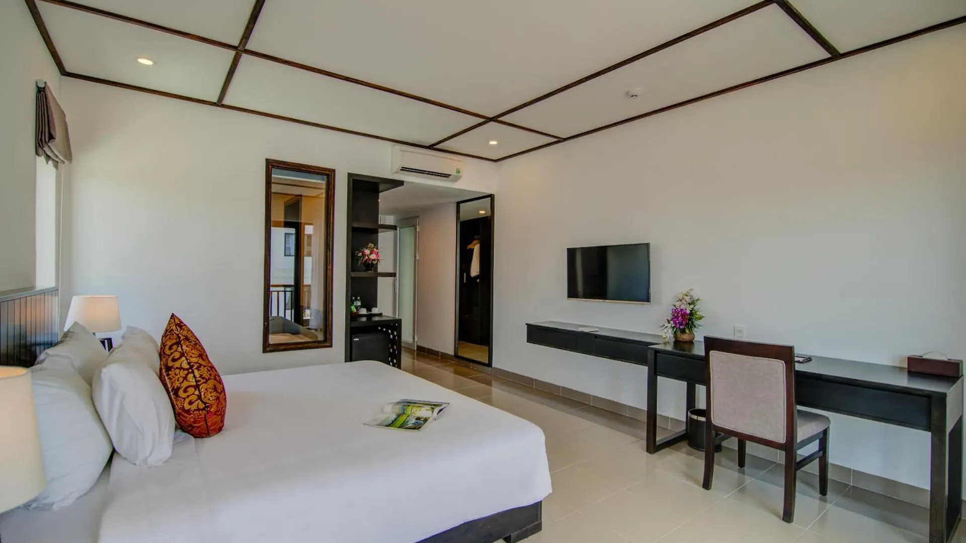White Lotus Hotel Hoian Hoi An